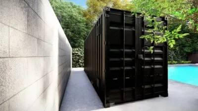 POOL HOUSE EN CONTAINER AVEC TERRASSE ESCAMOTABLE ET LOCAL FERMÉ