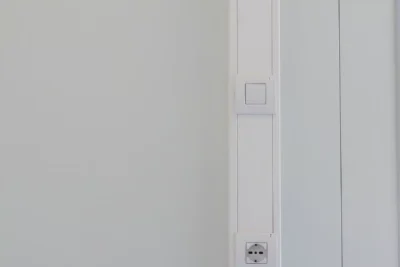 BUNGALOW BUREAU 7,3 M²  10 PIEDS  AVEC CÔTÉ VITRÉ