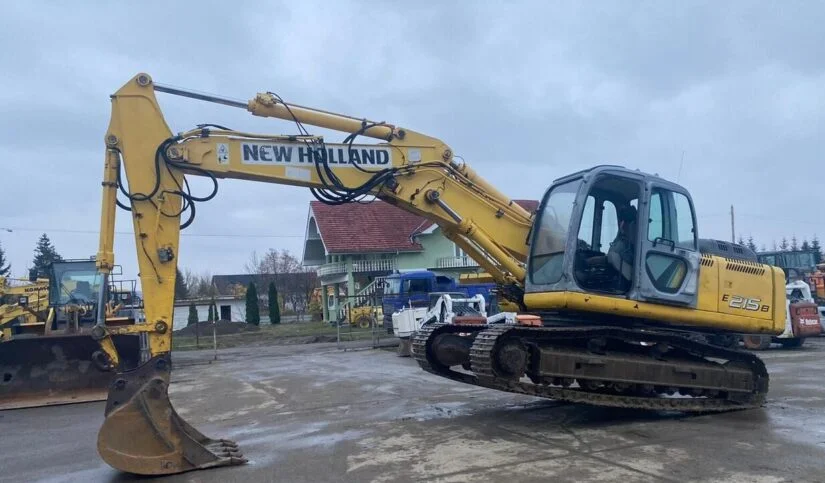 2007 NEW HOLLAND E 215B