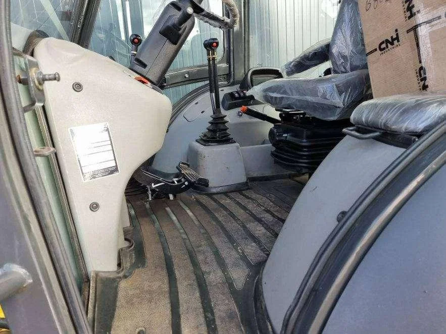 2022 NEW HOLLAND B80B