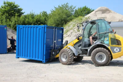 CONTENEUR DE STOCKAGE 8 PIEDS