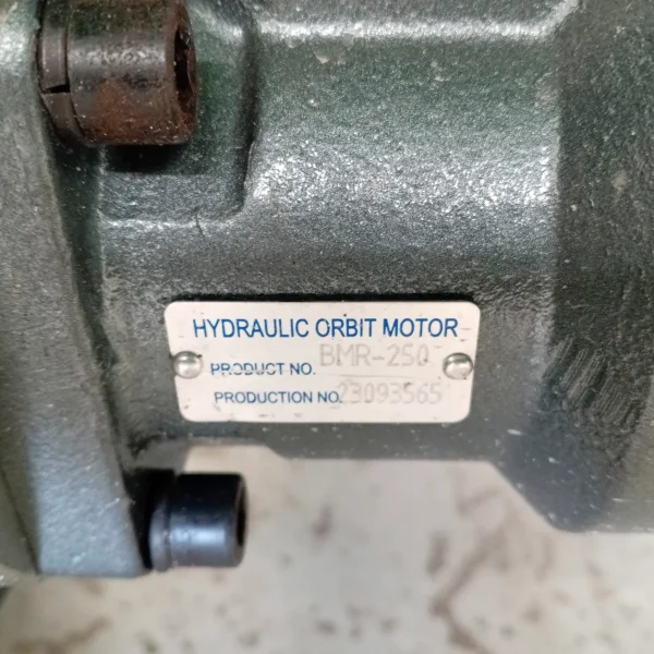 Mini-pelle sur roues Caivu HFT7