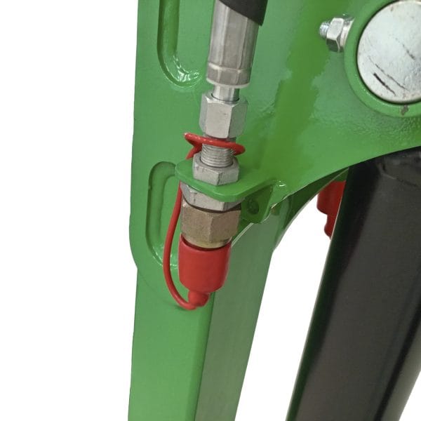 Mini-pelle sur roues Caivu HFT7